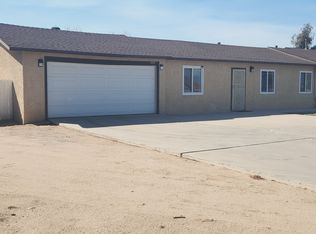 8368 3rd Ave, Hesperia, CA 92345