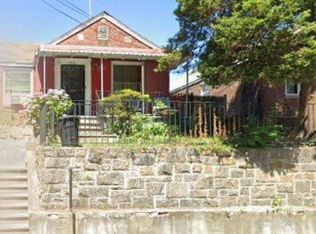 2711 Throop Avenue, Bronx, NY 10469