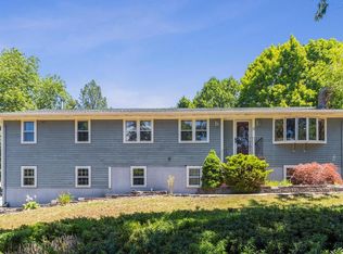 11 Ingleside Rd, Lexington, MA 02420
