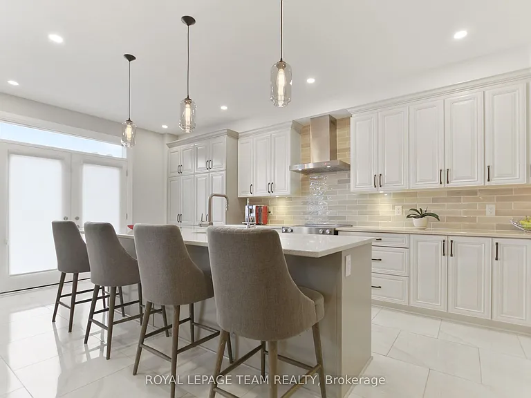 119 Discovery Cres — Photo 13