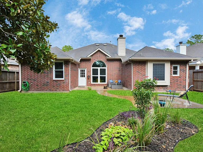 23939 River Place Dr — Photo 38
