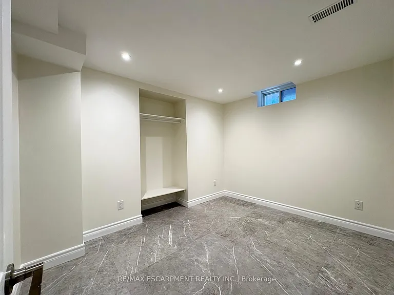 25 Emmitt Rd #BASEMENT — Photo 5