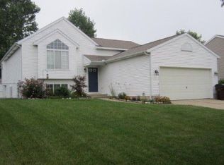 159 Rollingwood Dr, Rockford, MI 49341