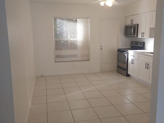 4th image of 2240 NE 171st St #2240