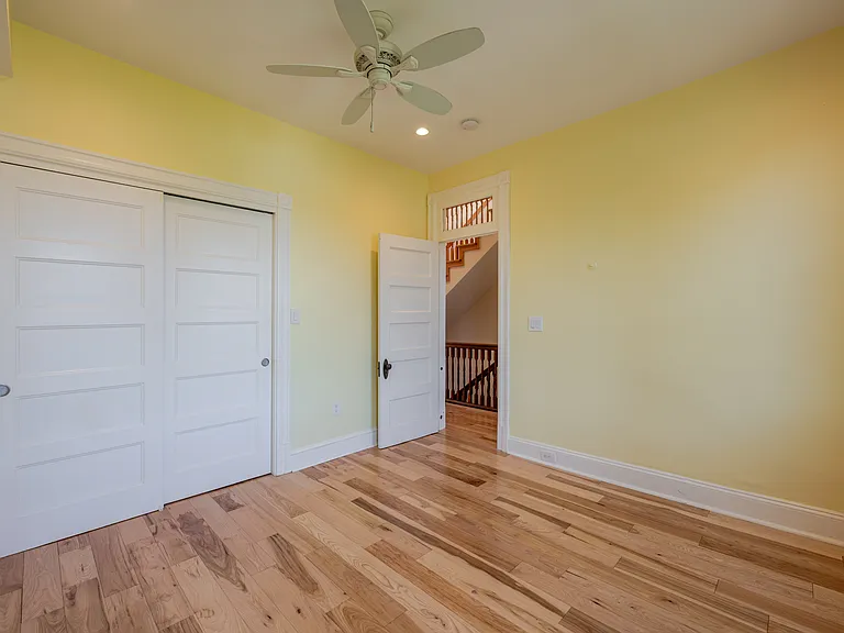 1234 E St NE — Photo 43