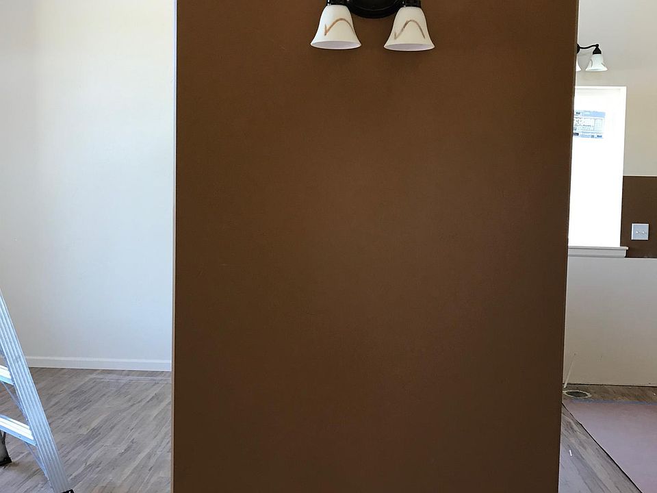 2nd image of 119 Teakwood St