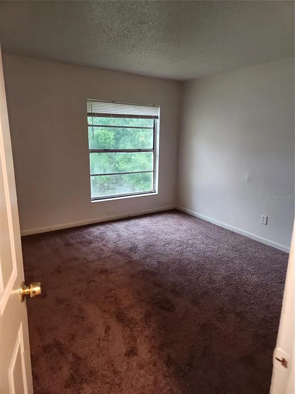 2 bed, 1.0 bath, 704 sqft, $1,095 — Photo 4