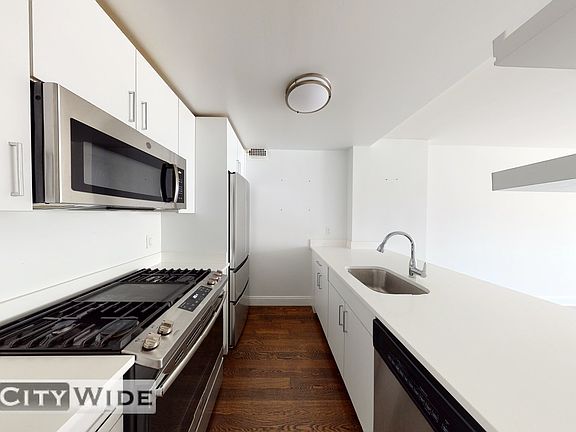 2nd image of 400 E 89th St APT 14K