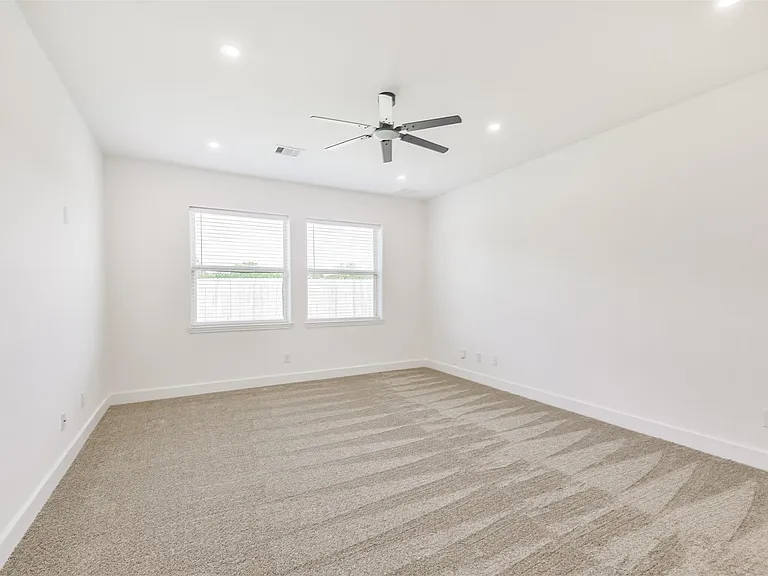 15203 Lake Powell Dr — Photo 15