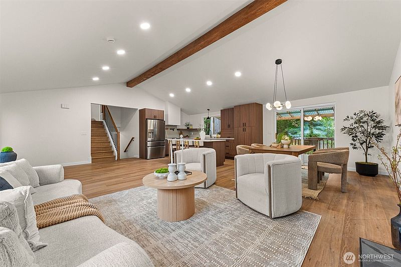 5th image of 14415 105th Avenue NE