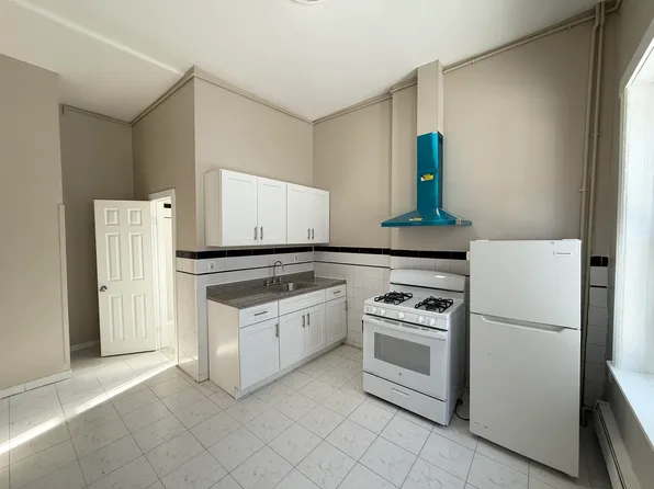 769 West Side Avenue image 1 of 7