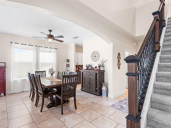 2nd image of 189 Magneta Loop