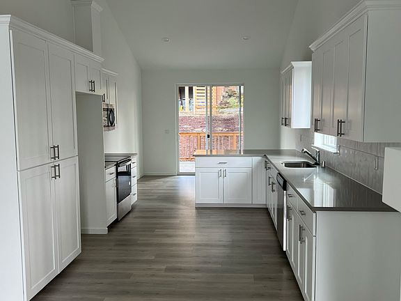 4th image of 16407 8th Ave E #A