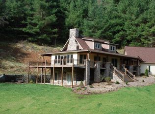 153 Bee Branch Rd, Bakersville, NC 28705
