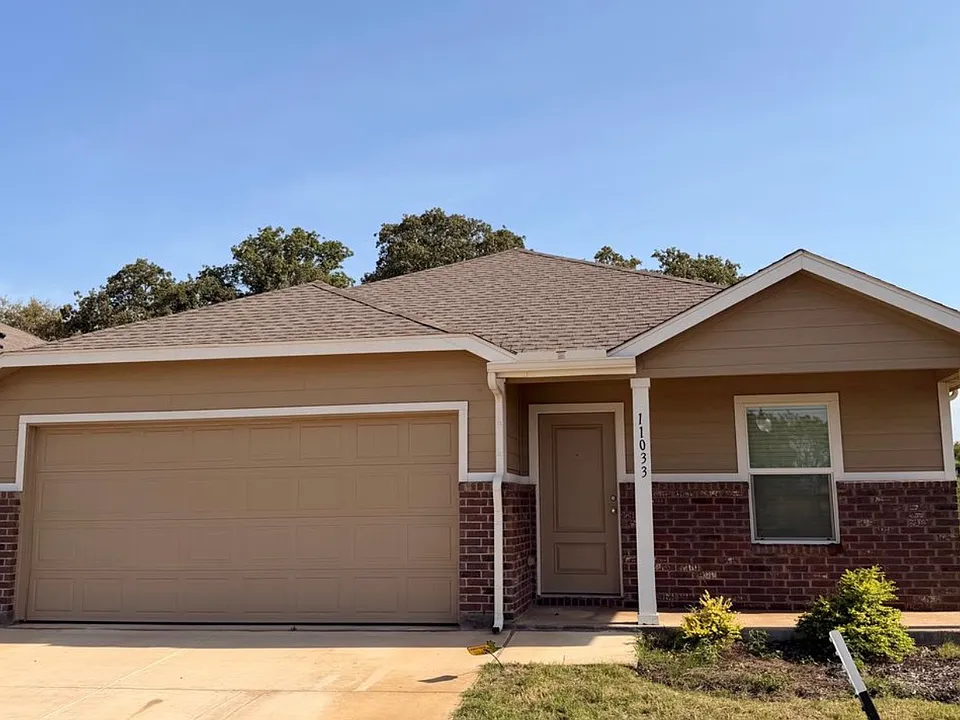 11033 Triple Crown Ct