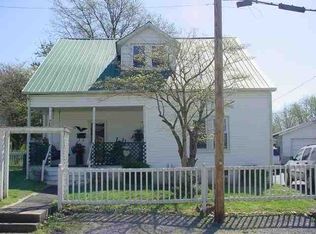 228 N 6th St, Scottsville, KY 42164