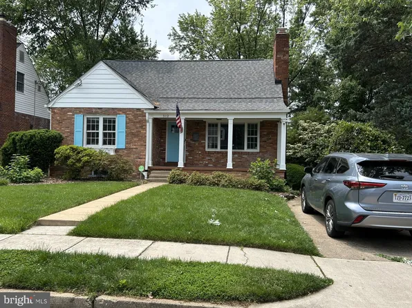 512 Braxton Pl, Alexandria, VA 22301