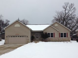 N151 Sarana Ave, West Chicago, IL 60185