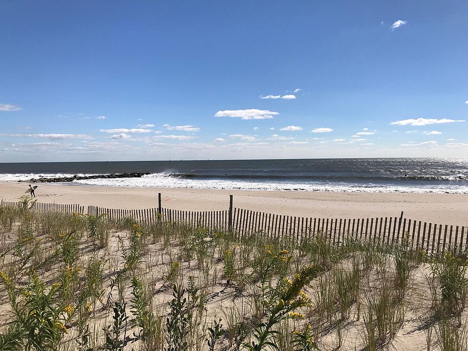 1st image of 6531 Seaspray Ave
