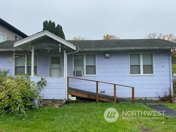 13036 56th Avenue S, Tukwila, WA 98178