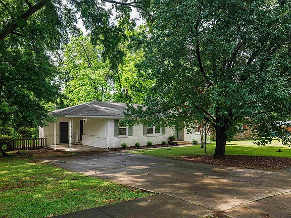 4th image of 133 Oxmoor Rd