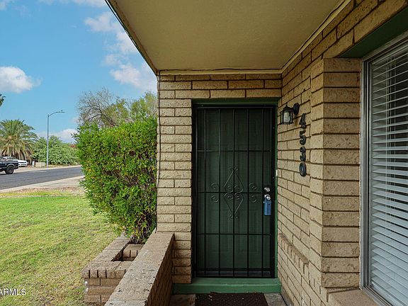 4th image of 4530 W Larkspur Drive