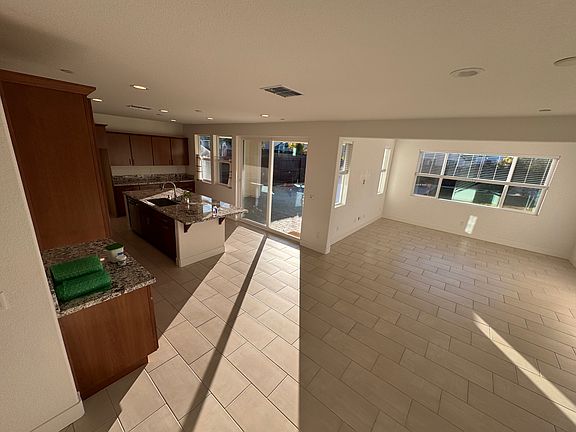 5th image of 6008 New Moon Dr