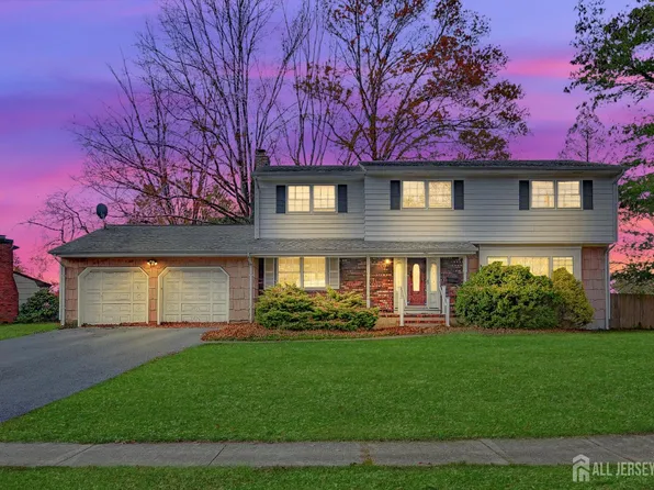 9 Dexter Rd, East Brunswick, NJ 08816