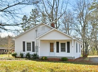 376 Johnson Rd, High Point, NC 27265