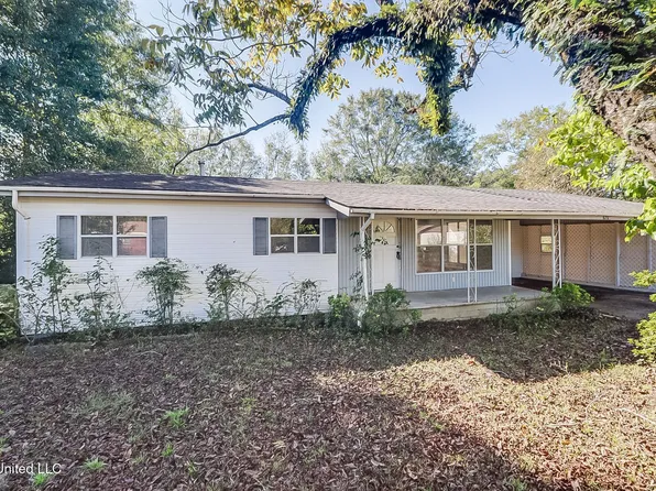 620 Border Ave E, Wiggins, MS 39577