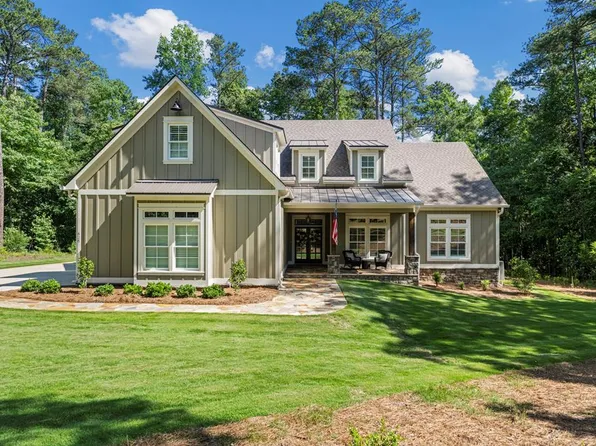 428 Highland Park Loop, Pine Mountain, GA 31822
