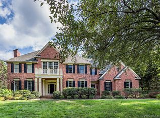 233 Kingswood Dr, Avon, CT 06001