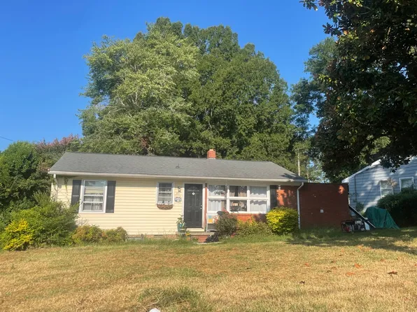 811 Laurel Ln, Gastonia, NC 28054