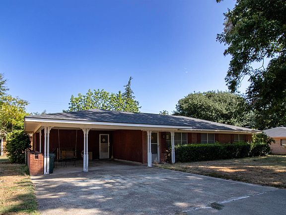 2nd image of 217 Texas Ave