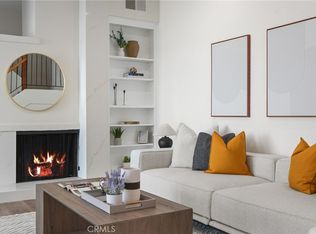 30 Woodland Dr, Irvine, CA 92604