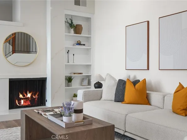 30 Woodland Dr, Irvine, CA 92604