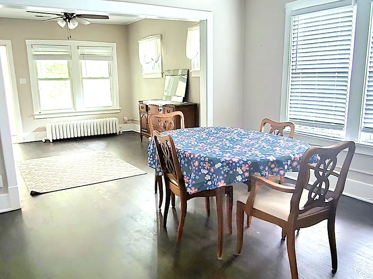 8518 Rockefeller Ave #2A — Photo 3