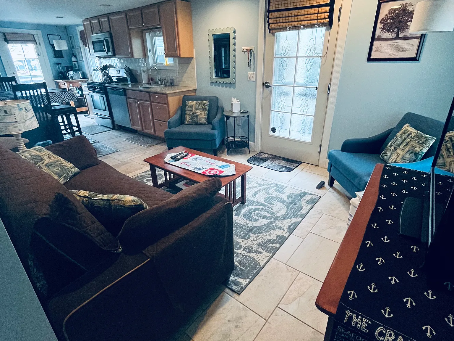 12 Webb Ave — Photo 3