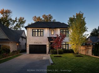 2 B Fairway Rd, Toronto, ON M9A 5E9