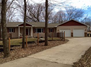 27833 Quarry Rd, Lindstrom, MN 55045