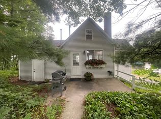 9321 N Long Lake Rd #4, Traverse City, MI 49685