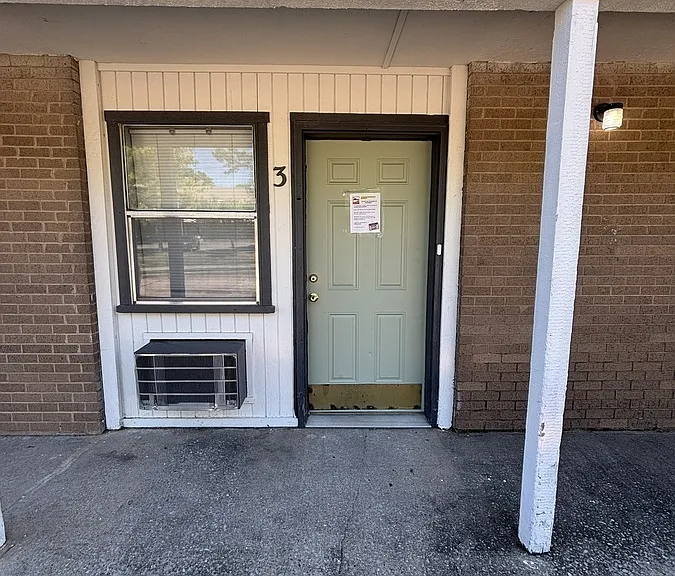 614 W Cleveland St #3 — Photo 2