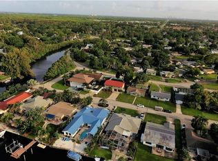 121 87th Ave N, Saint Petersburg, FL 33702