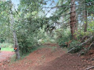 1047 Old County Rd #602, Brookings, OR 97415