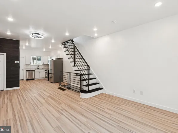 2242 S Bonsall St, Philadelphia, PA 19145