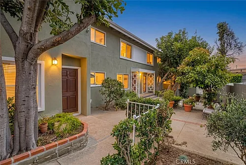 16147 W Sunset Blvd Photo 1