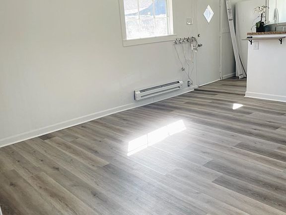 4th image of 4408 E 5th Ave