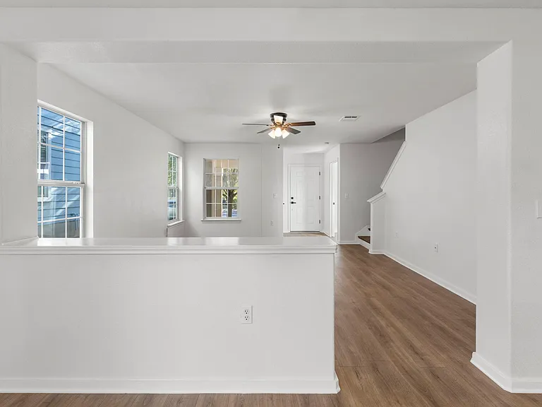 2110 Nogales Trl — Photo 8