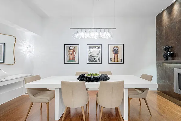 Sold by Compass | media 5