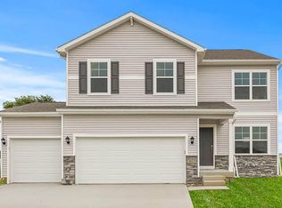 1006 34th St SE, Altoona, IA 50009